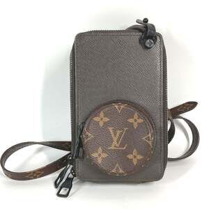 LOUIS VUITTON Brown Monogram Leather Pochette Shoulder Bag